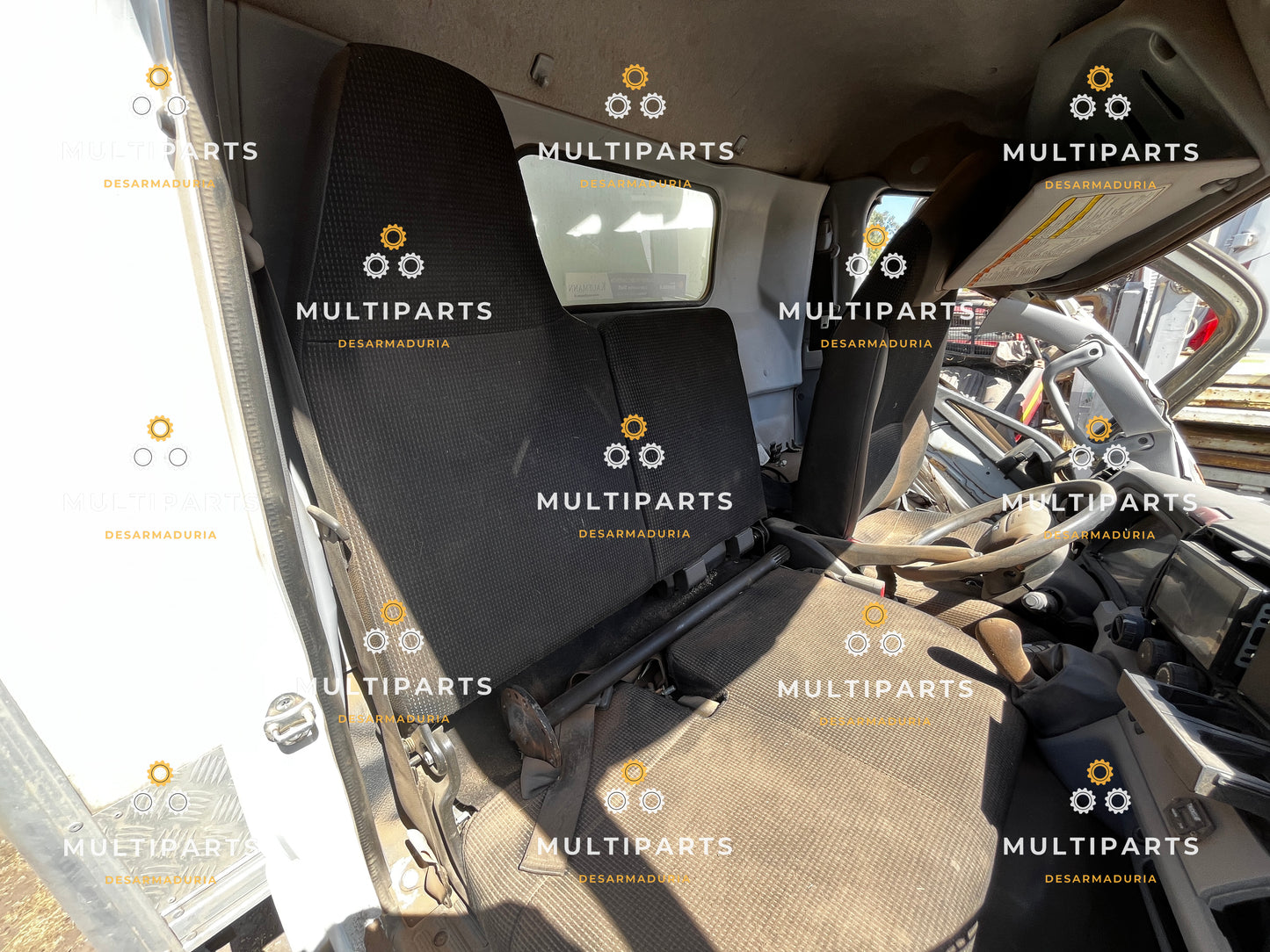Mitsubishi canter fuso 413 año 2023