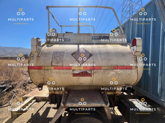 Estanque carrozado para combustible