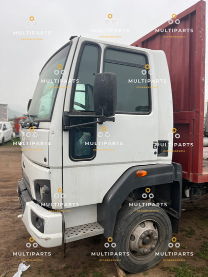 Cabina ford cargo 1119 año 2017