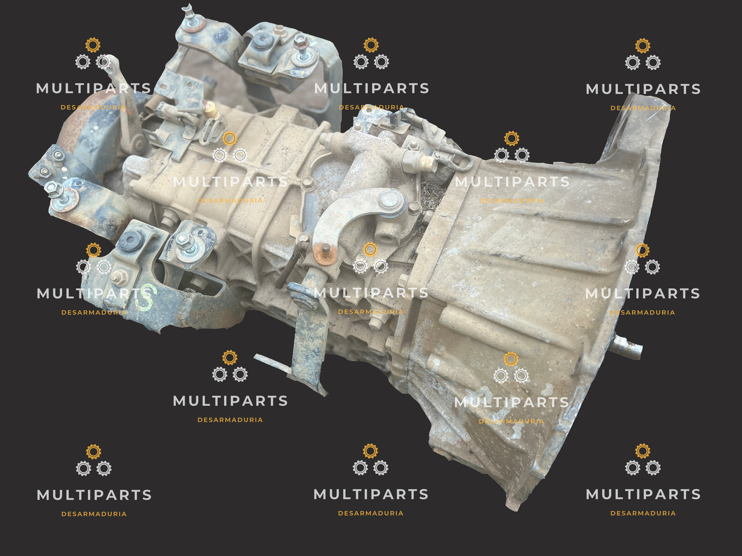 Caja de cambios chevrolet NQR 919