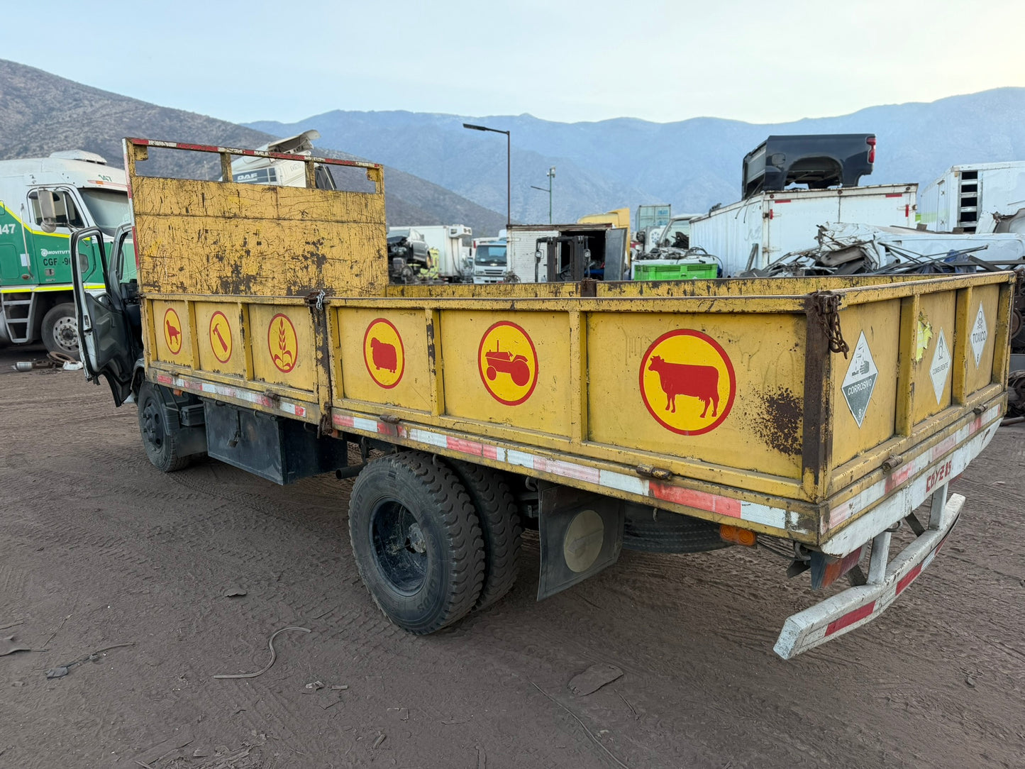 Mitsubishi canter fuso año 2010