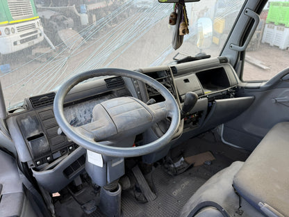 Mitsubishi canter fuso año 2010
