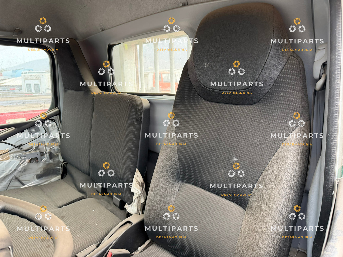 Mitsubishi canter fuso 413 año 2023