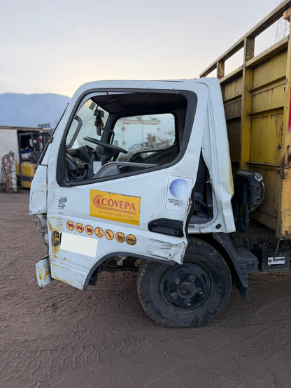Mitsubishi canter fuso año 2010